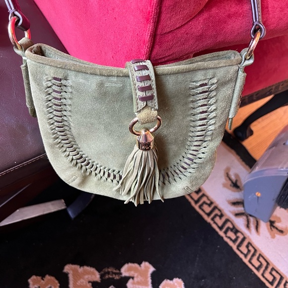 Olive green leather strap crossbody suede bag - Picture 9 of 17